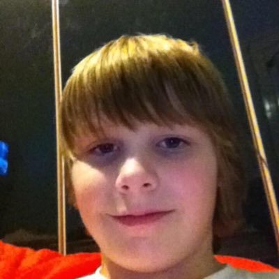 Profile Picture of Regan N M (@ReganNeilMid) on Twitter