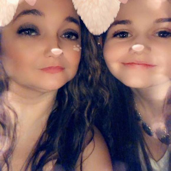 Profile Picture of Dawn Speegle (@dawnspeegle04) on Poshmark