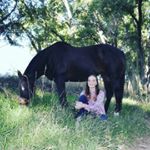 Profile Picture of Danielle Mueller (@rodeolover14) on Instagram