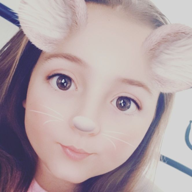 Profile Picture of 🌸Eva Tolley🌸 (@eva_has_musically) on Tiktok