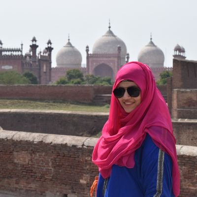 Profile Picture of Zainab Shahid (@zainabshahid13) on Twitter