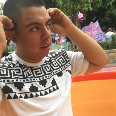 Profile Picture of David Esquivel (@ItsJustMe_David) on Twitter