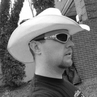 Profile Picture of Chris Geary (@cdavidg21) on Twitter