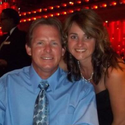 Profile Picture of Theresa & Paul Paige (@Paige4me) on Twitter