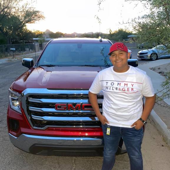 Profile Picture of Jesus Murrieta (@jesusmurrieta) on Poshmark