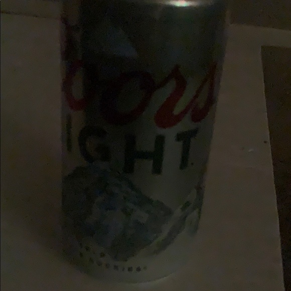 Profile Picture of Javis Hdez (@javis2007) on Poshmark