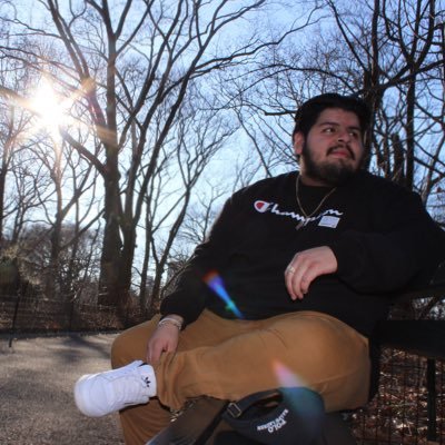 Profile Picture of Luis  💭 💭 (@LuisNova_) on Twitter