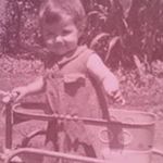 Profile Picture of Arthemis Theodoracopoulos (@themistheodoracopoulos) on Instagram