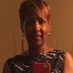 Profile Picture of Glynis Moore (@glammaglyn) on Instagram