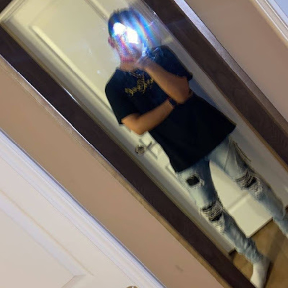 Profile Picture of Harsh Patel (@senatorr) on Poshmark