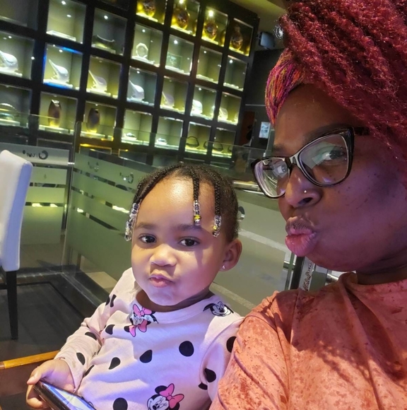 Profile Picture of Kendra Michael (@kendra4279) on Poshmark