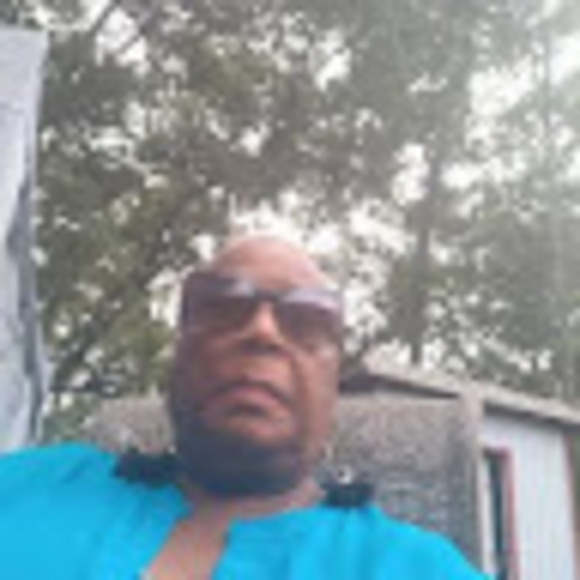 Profile Picture of Callener Chaney (@callenerchaney7) on Poshmark