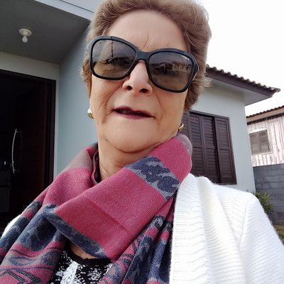 Profile Picture of Cleusa Oliveira (@CleusaO85959813) on Twitter