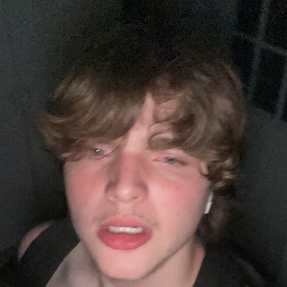 Profile Picture of Bradley Schneider (@bschneider2005) on Poshmark