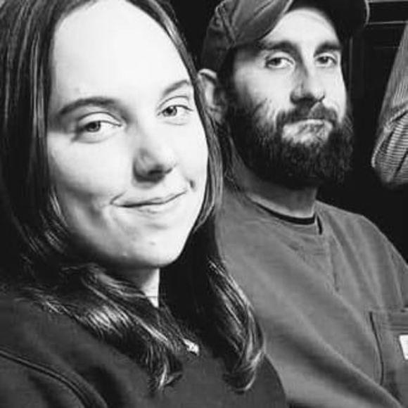 Profile Picture of Haley Hills (@haley_hills) on Poshmark