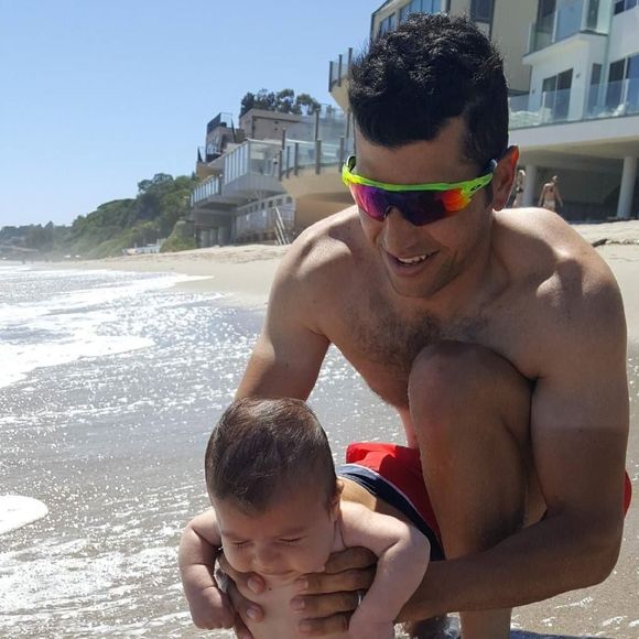 Profile Picture of Scott Peradotto (@scottperadotto) on Poshmark