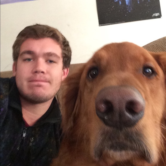 Profile Picture of Cory Page (@coryrobertpage) on Poshmark