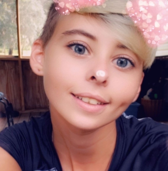 Profile Picture of Kate Mackenzie (@lover716988) on Poshmark