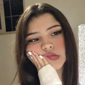 Profile Picture of leli (@@lesliegallagaa) on Tiktok