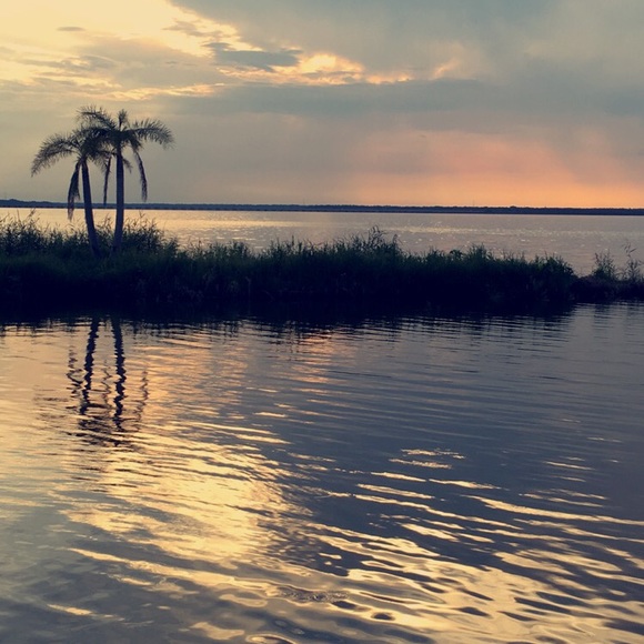 Profile Picture of Hannah Trotman (@hannahtrot) on Poshmark