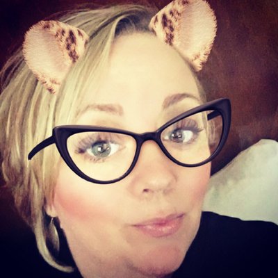 Profile Picture of Aimee Walsh (@queenaim) on Twitter