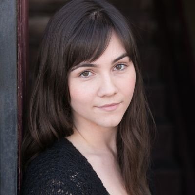 Profile Picture of Rebecca Ann Carver (@RebeccaACarver) on Twitter