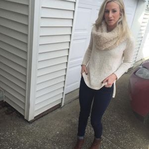 Profile Picture of Whitney Spinks (@WhitSpinks) on Twitter