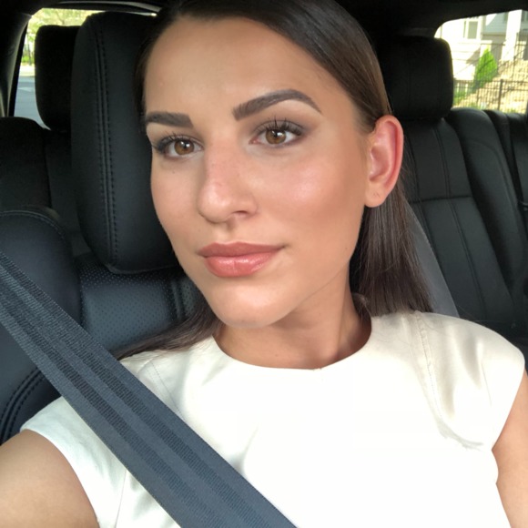 Julia Popova - Poshmark Profile Picture of Julia Popova (@juligpopova) on Poshmark