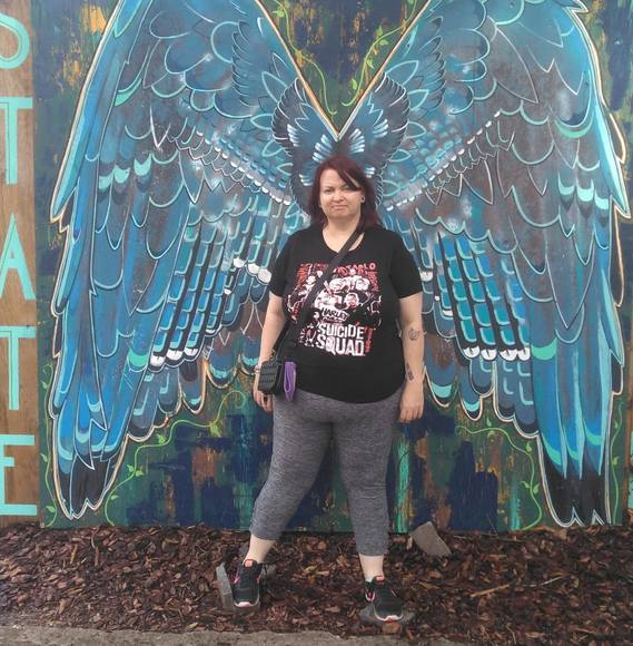 Profile Picture of Misty Ray (@mistyraytoo) on Poshmark