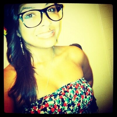 Profile Picture of Victoria Olivo (@olivo_victoria) on Twitter