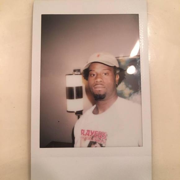 Profile Picture of Darrell Sharp (@de_bigboss22) on Poshmark