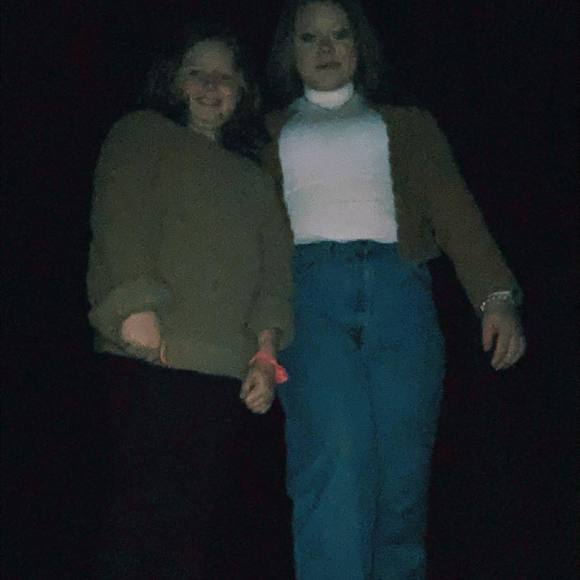 Profile Picture of Alexa Fields (@alexafields576) on Poshmark