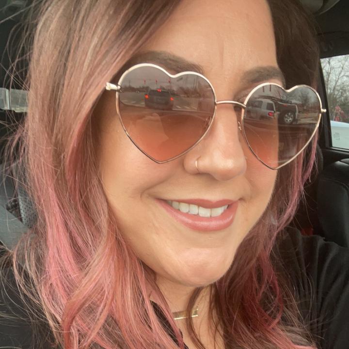 Profile Picture of Amanda Winstead (@@amandawins1) on Tiktok