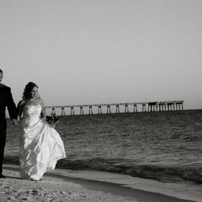 Profile Picture of Megan W Weigel (@mellow_bugg) on Twitter