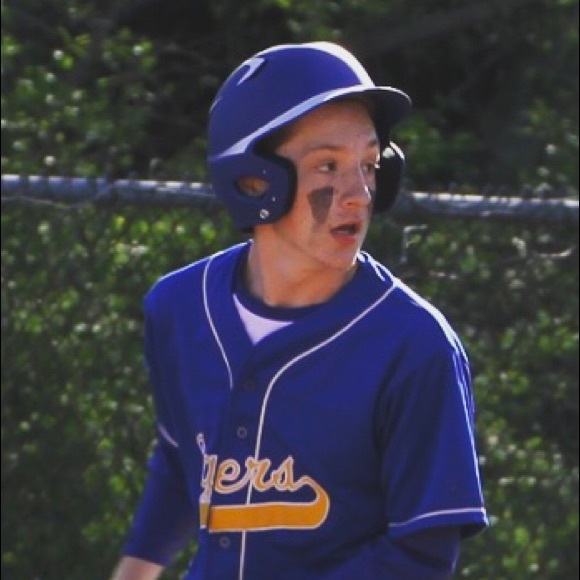 Profile Picture of Garrett Tate (@garrett_taterr) on Poshmark