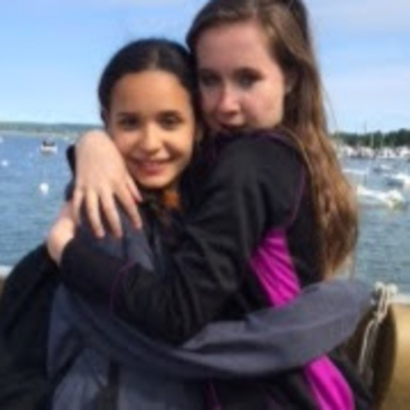 Profile Picture of Jessica Peterpaul (@j_peterpaul) on Poshmark