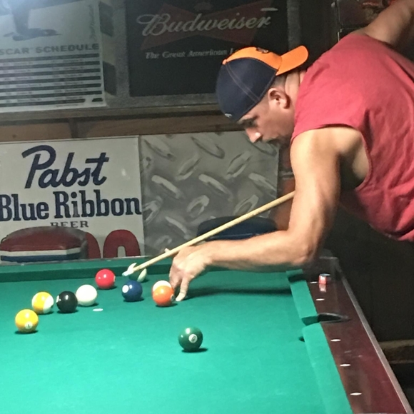 Profile Picture of Tony Scattergood (@tonyscattergood) on Poshmark