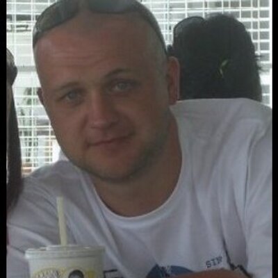 Profile Picture of Neil Haynes (@porkie77) on Twitter
