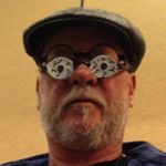 Profile Picture of Robert Erbach (@callbeaubeau) on Instagram