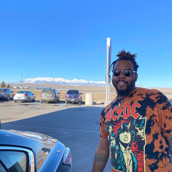 Profile Picture of Brandon Davis (@brandondavis716) on Poshmark