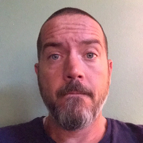 Profile Picture of Chris Overton (@biggoh) on Poshmark