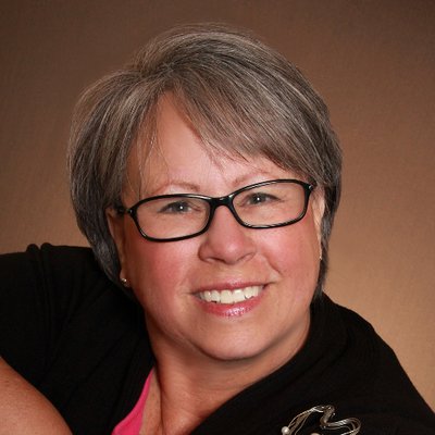Profile Picture of Susan Carlisle (@SusanCarlisle1) on Twitter