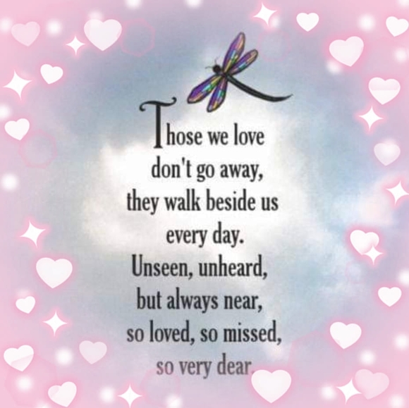 Profile Picture of Mary Sparacio (@mksparacio) on Poshmark