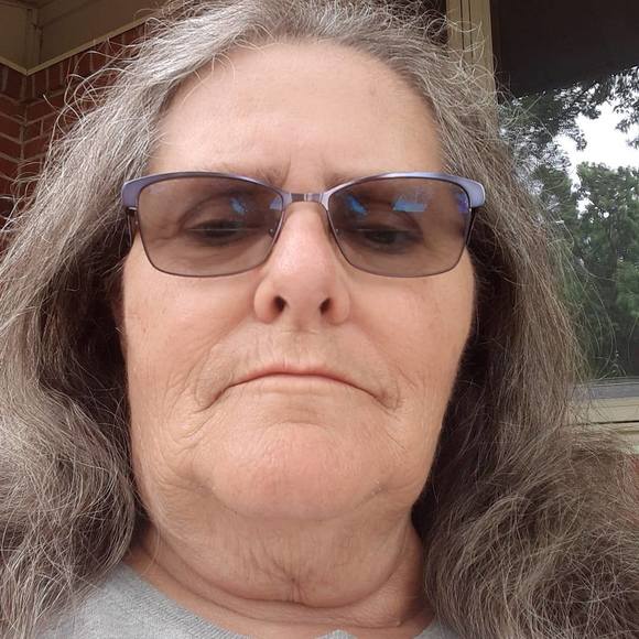 Profile Picture of Jane Rosera (@janerosera) on Poshmark