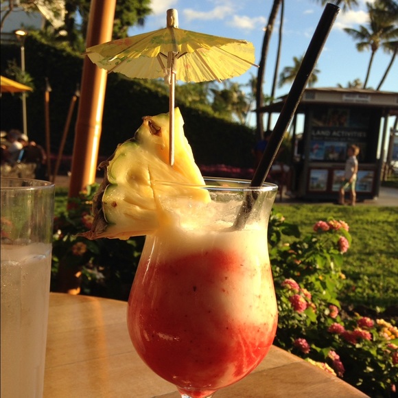 Profile Picture of Paige Erickson (@dragonfly_22) on Poshmark