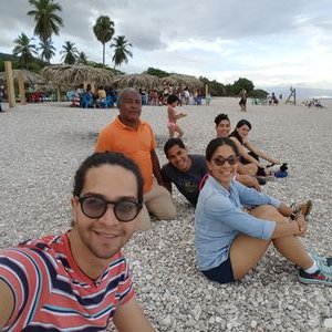 Profile Picture of Robert Almonte (@faynom) on Twitter