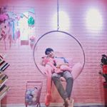 Profile Picture of weijie zhang (@linqianbei1024) on Instagram