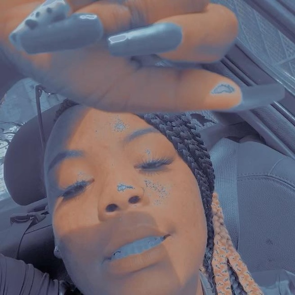 Profile Picture of Zion Aughtry (@zionaughtry) on Poshmark