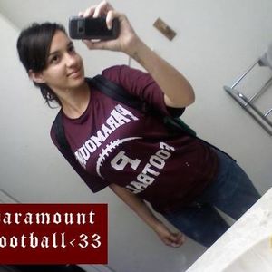 Profile Picture of Leslie Corona (@lesliediez) on Myspace