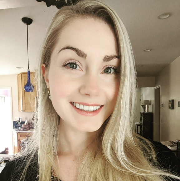 Profile Picture of Claire Tollefsrud (@ctol17) on Poshmark